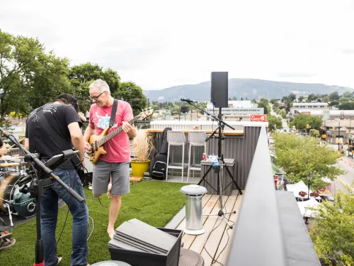 Sunshine Day Downtown Vernon BC rooftop concert