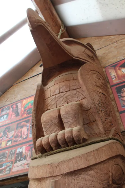 carving on the edge